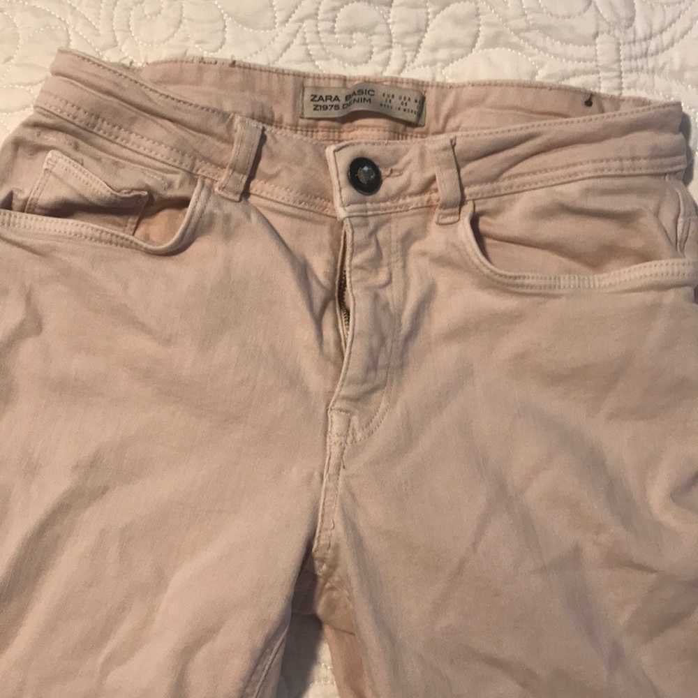 Blush colored Zara skinny jeans